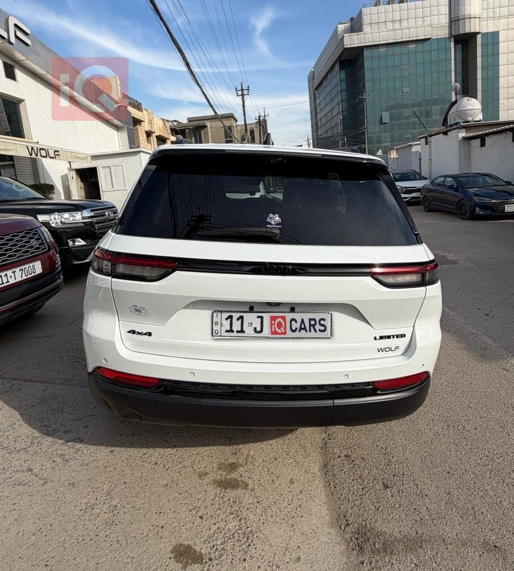 جيب جراند شيروكي